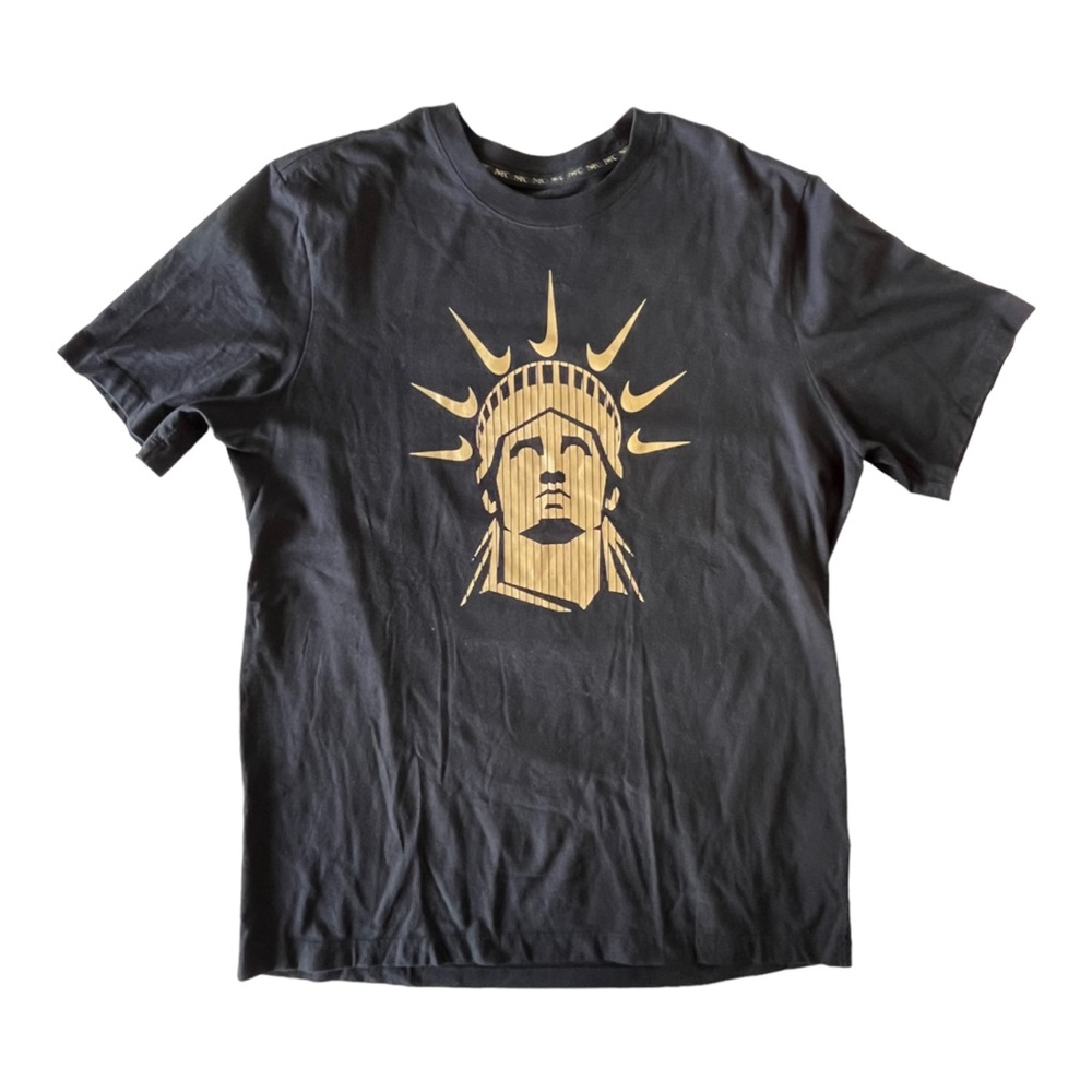 Nike Sportswear Nyc Boroughs Statue Of Liberty Shirt,… Gem